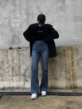 「MSCHF（ミスチーフ）のアイテム（トップス）」を使った、ayanoさん（レディース・163cm）の冬コーディネート