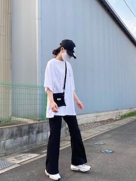 「MSCHF（ミスチーフ）のアイテム（バッグ）」を使った、ayanoさん（レディース・163cm）の夏コーディネート