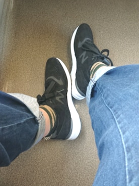 「アイテム（ソックス/靴下、グリーン系）」を使った、kanaさん（レディース・163cm）の冬コーディネート