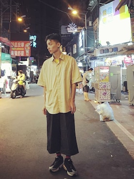 「repos（ルポ）のアイテム（トップス）」を使った、許俊欽さん（メンズ・173cm）の夏コーディネート