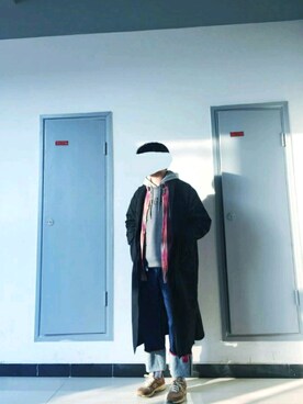 「TYAKASHAのアイテム（パンツ）」を使った、易大志さん（レディース・170cm）の夏コーディネート