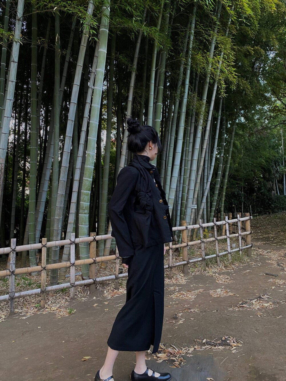 Yohji Yamamotoのオールインワン・サロペットを使った人気ファッション