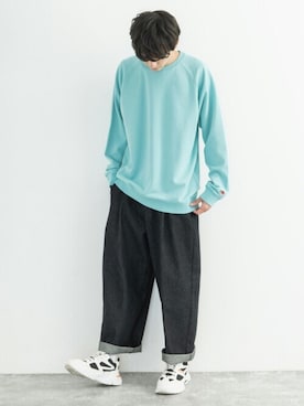 「FRUIT OF THE LOOM（フルーツオブザルーム）のアイテム（スウェット）」を使った、Rocky Monroeさん（メンズ・176cm）の春コーディネート