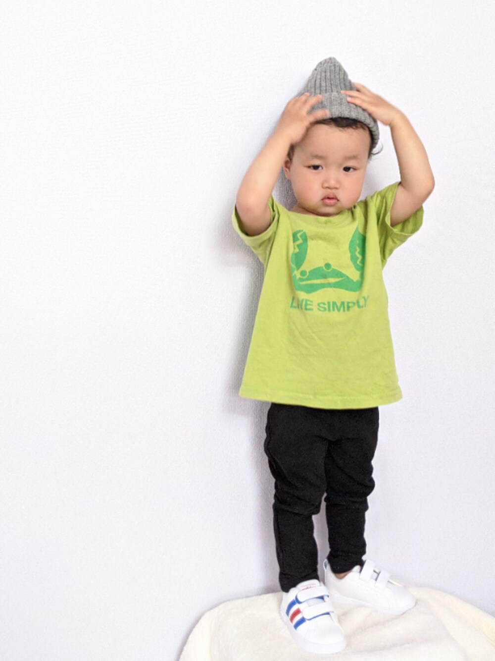 「THE NORTH FACEの【THE NORTH FACE / ザ ノースフェイス】 Cappucho Lid＃（ニットキャップ/ビーニー、グレー系）」を使った、json115さん（キッズ・100cm）の夏コーディネートの1枚目の写真