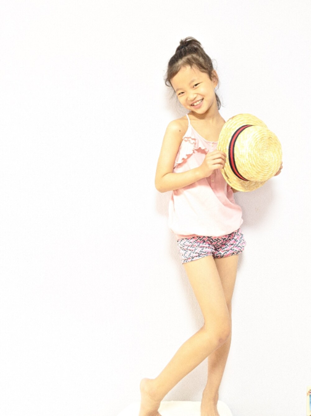 「RALPH LAURENのアイテム（キャミソール、ピンク系）」を使った、json115さん（キッズ・132cm）の夏コーディネートの1枚目の写真
