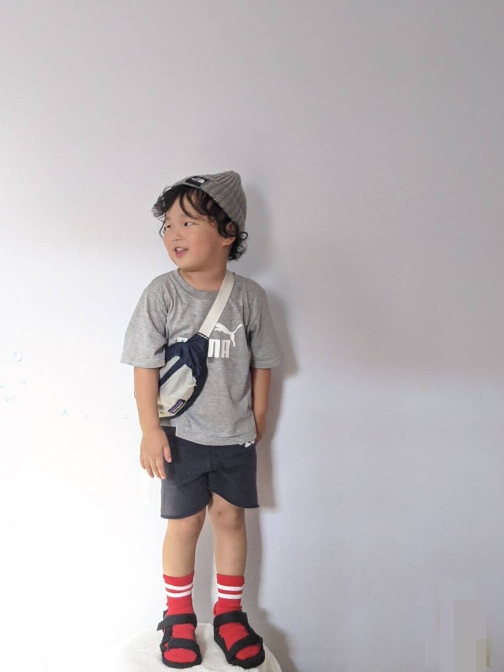 「THE NORTH FACEの【THE NORTH FACE / ザ ノースフェイス】 Cappucho Lid＃（ニットキャップ/ビーニー、グレー系）」を使った、json115さん（キッズ・110cm）の夏コーディネートの1枚目の写真