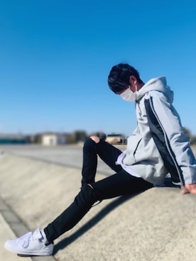 「unrelaxing（アンリラクシング）のアイテム（ブルゾン）」を使った、y_Oさん（メンズ・168cm）の春コーディネート