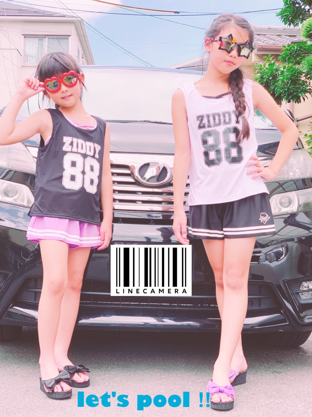 「ZIDDY、ziddyコーデ、ziddygirl、ziddy水着、いろちコーデ、姉妹コーデ、水着、ディズニーサングラス」｜「ZIDDYのZIDDY/ロゴタンクトップスイムウェア4点セット（スイムグッズ、ホワイト系）」を使った、RINKA&REIさん（キッズ・145cm）の夏コーディネートの1枚目の写真