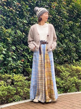 「アイテム（ニットキャップ/ビーニー、グレー系）」を使った、Kaho Oishiさん（レディース・150cm）の冬コーディネート