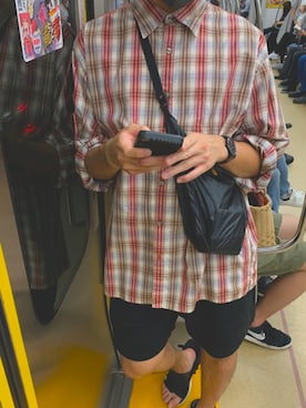 「アイテム（腕時計、ブラウン系）」を使った、デュロさんさん（メンズ・168cm）の夏コーディネート