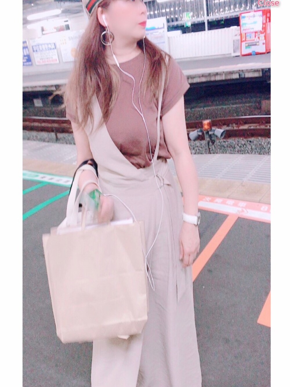 「シンプルコーデ、オトナカジュアル、オトナ女子、ワンピース、GUCCI、買い物帰り、やせたい、プチプラ」｜「GUCCIのアイテム（キャップ、ベージュ系）」を使った、JIMINlEさん（レディース・156cm）の夏コーディネートの1枚目の写真