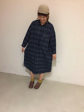 「ＵＶカット」｜「アイテム（シャツワンピース）」を使った、aoki(∵)さん（レディース・165cm）の秋コーディネート