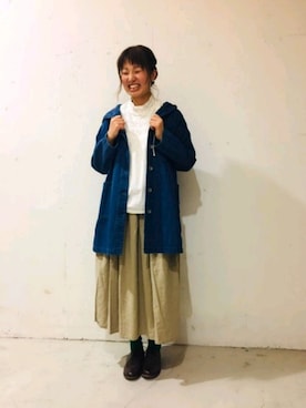 「ペタンコ靴」｜「アイテム（その他アウター）」を使った、aoki(∵)さん（レディース・165cm）の春コーディネート