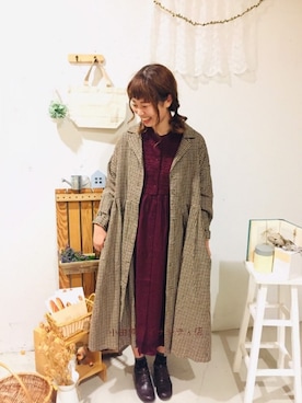 「レースワンピース」｜「アイテム（ステンカラーコート）」を使った、aoki(∵)さん（レディース・165cm）の秋コーディネート