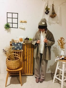 「ふんわり」｜「アイテム（ジャケット/アウター）」を使った、aoki(∵)さん（レディース・165cm）の秋コーディネート