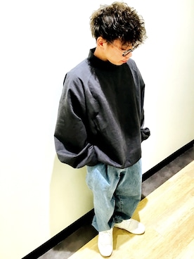 「ESSAY（エッセイ）のアイテム（スウェット）」を使った、ララさん（メンズ・165cm）の冬コーディネート