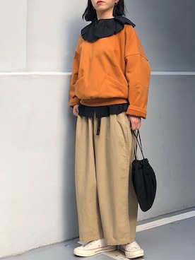 「MUJI」｜「アイテム（スウェット）」を使った、NANAさん（レディース・154cm）の春コーディネート