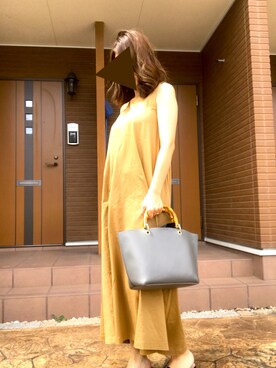 「UNIQLO（ユニクロ）のアイテム（One piece dress、ベージュ系）」を使った、eee333iiiさん（レディース・159cm）の秋コーディネート
