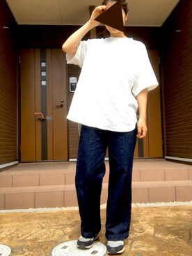 「しまむら（シマムラ）のアイテム（T Shirts、ホワイト系）」を使った、eee333iiiさん（レディース・159cm）の夏コーディネート
