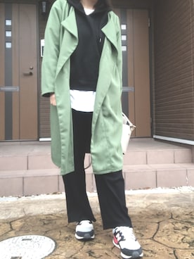 「しまむら（シマムラ）のアイテム（Outerwear、グリーン系）」を使った、eee333iiiさん（レディース・159cm）の冬コーディネート