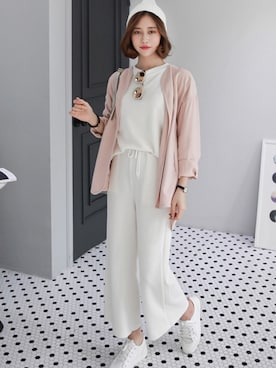 「アイテム（ナイロンジャケット）」を使った、Miamasvinさん（レディース・161cm）の春コーディネート