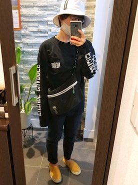 「Honeys（ハニーズ）のアイテム（スリッポン）」を使った、うみさん（レディース・155cm）の秋コーディネート