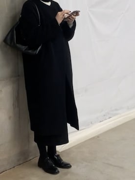 「COS（コス）のアイテム（ノーカラーコート）」を使った、alisaさん（レディース・172cm）の冬コーディネート