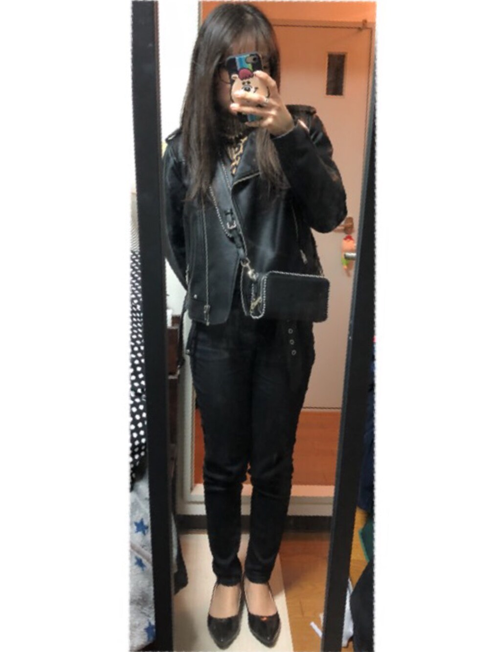 「ドラフトエヴリス」｜「ZARAのアイテム（ライダースジャケット、ブラック系）」を使った、まおまおさん（レディース・162cm）の春コーディネートの1枚目の写真