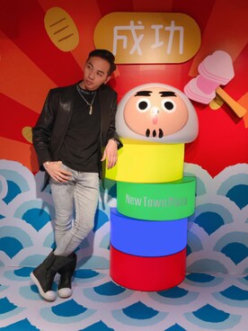 「initial（イニシャル）のアイテム（ムートンコート）」を使った、Sam🇭🇰 さん（メンズ・179cm）の冬コーディネート
