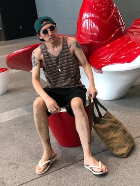 「VOLCOM」｜「アイテム（ビーチサンダル）」を使った、yo-1さん（メンズ・176cm）の春コーディネート
