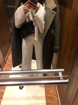 「H&M（エイチ・アンド・エム）のアイテム（チェスターコート）」を使った、Acaciaさん（レディース・170cm）の春コーディネート