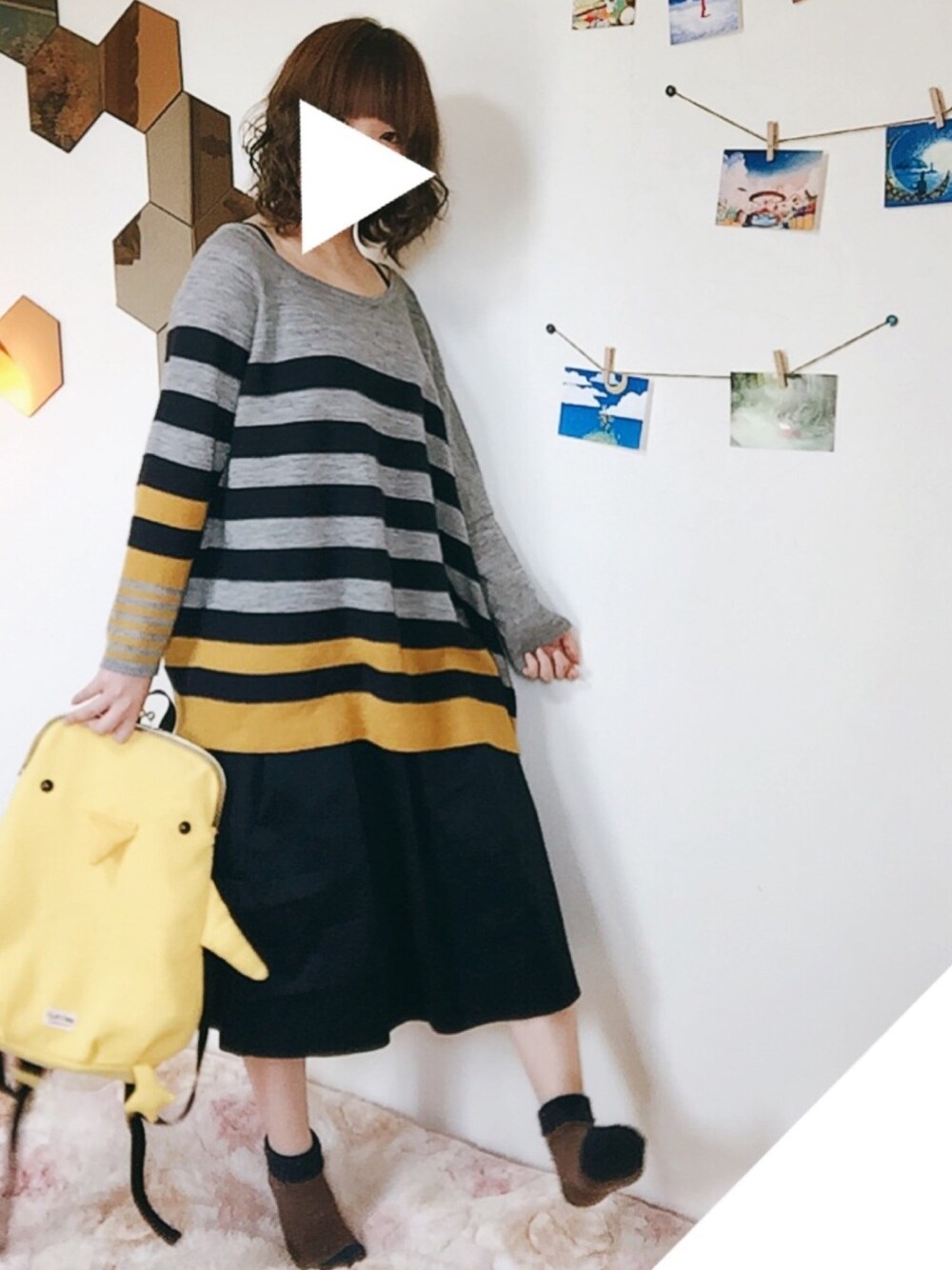 「はるコーデ、シンプル、ひよこ、UNIQLO、プチプラ、カジュアル、スカート」｜「UNIQLOのWOMEN エアリズムチューブトップ（その他アンダーウェア/インナー、ブラック系）」を使った、H.O.N.Oさん（レディース・151cm）の春コーディネートの1枚目の写真
