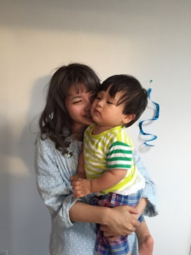 「アイテム（ブローチ/コサージュ、パープル系）」を使った、maiさん（レディース・155cm）の秋コーディネート