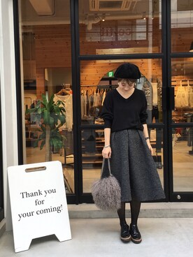 LIFE's堀江店｜MIZUKI TANAKA使用「TODAYFUL（フレアニットスカート）」的時尚穿搭