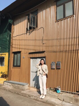 「holiday」｜「アイテム（ノーカラージャケット）」を使った、sukileiさん（レディース・160cm）の秋コーディネート