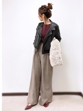 「ライタースジャケット」｜「アイテム（アクセサリー）」を使った、紗衣さん（レディース・158cm）の秋コーディネート