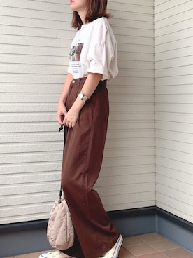 「DHOLIC（ディーホリック）のワイドストレートパンツ（その他パンツ）」を使った、紗衣さん（レディース・158cm）の秋コーディネート