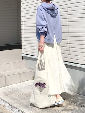 「reca（レカ）のアイテム（パーカー）」を使った、紗衣さん（レディース・158cm）の春コーディネート