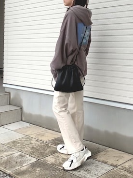 「apres jour（アプレジュール）のアイテム（パンツ）」を使った、紗衣さん（レディース・158cm）の秋コーディネート