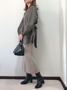 「White Collection（ホワイトコレクション）のアイテム」を使った、紗衣さん（レディース・158cm）の冬コーディネート