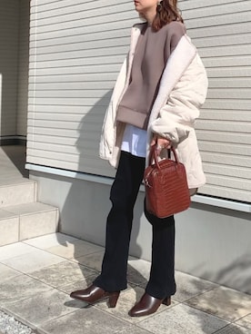 「パイピングコート」｜「アイテム（ハンドバッグ）」を使った、紗衣さん（レディース・158cm）の冬コーディネート