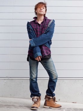 「AZUL by moussy（アズールバイマウジー）のアイテム（デニムジャケット）」を使った、えいしさん（メンズ・169cm）の秋コーディネート