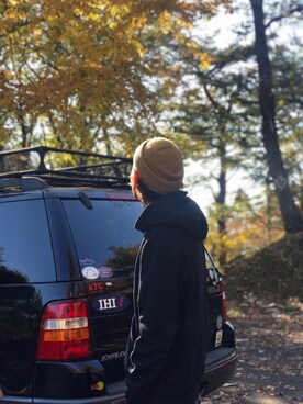 「THE NORTH FACE（ザノースフェイス）のアイテム（パーカー、ブラック系）」を使った、はなかめさん（メンズ・177cm）の秋コーディネート