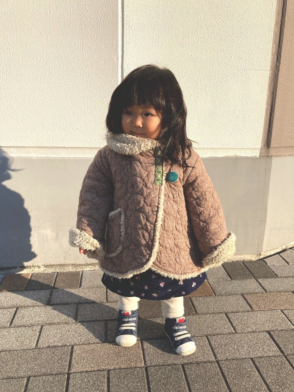 「キッズファッション、おでかけコーデ、1歳5ヶ月」｜「Seraphのアイテム（ジャケット/アウター、ブラウン系）」を使った、CHIsさん（キッズ・80cm）の冬コーディネートの1枚目の写真