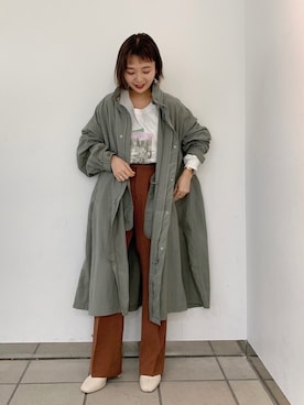 「LOWRYS FARM（ローリーズファーム）のセンタープレスカラーフレアパンツ　870189（その他パンツ）」を使った、こみさん（レディース・150cm）の冬コーディネート