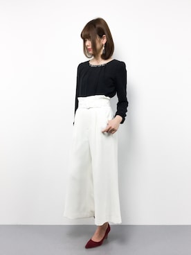 「JUSGLITTY（ジャスグリッティー）のアイテム（パンツ）」を使った、miyaseさん（レディース・165cm）の春コーディネート