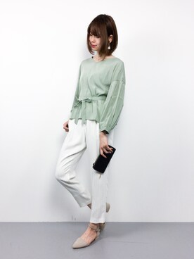 「CLEARIMPRESSION （クリアインプレッション）のアイテム（パンツ）」を使った、miyaseさん（レディース・165cm）の春コーディネート