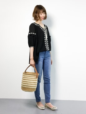 「COMPILATION（コンピレーション）のアイテム」を使った、miyaseさん（レディース・166cm）の夏コーディネート