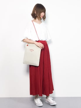 「earth music&ecology（アースミュージックアンドエコロジー）のカットプリーツスカーチョ（その他パンツ）」を使った、miyaseさん（レディース・166cm）の夏コーディネート