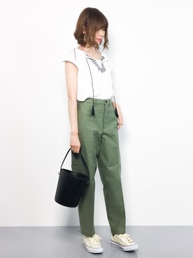 「カーキパンツ」｜miyaseさん（レディース・166cm）の夏コーディネート